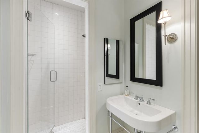 20 Beacon Street 4, Boston, MA 02108