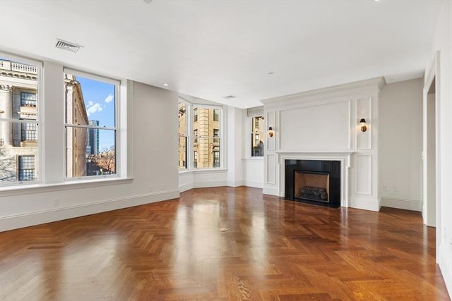 20 Beacon Street 4, Boston, MA 02108