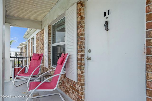 190 E Olmstead Drive, D11, Titusville, FL 32780