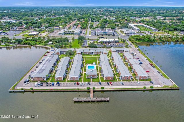 190 E Olmstead Drive, D11, Titusville, FL 32780