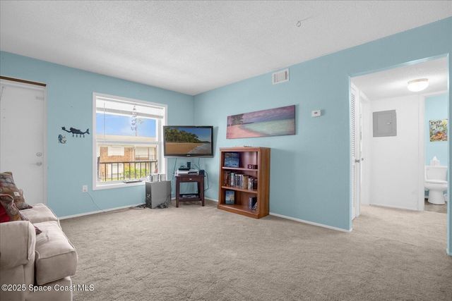 190 E Olmstead Drive, D11, Titusville, FL 32780