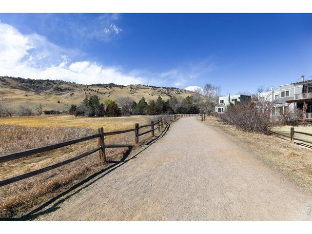 650 Terrace Ave E, Boulder, CO 80304