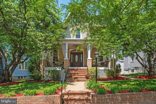 219 RITTENHOUSE ST NW, Washington, DC 20011