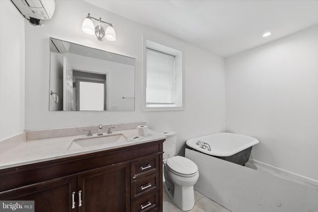 219 RITTENHOUSE ST NW, Washington, DC 20011