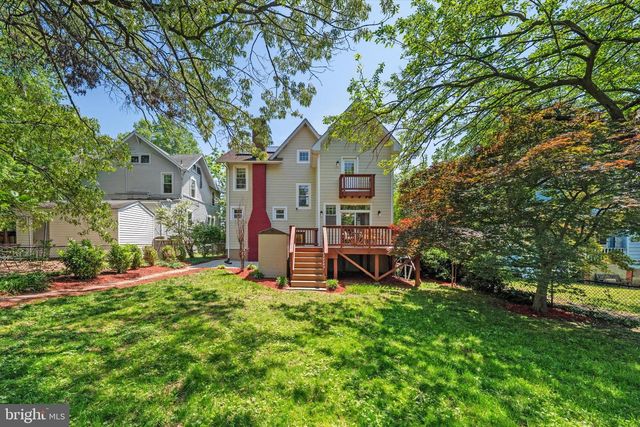 219 RITTENHOUSE ST NW, Washington, DC 20011