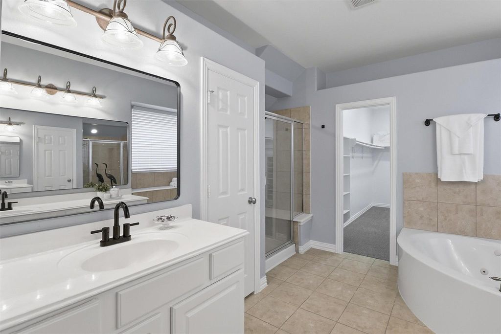 Image 35 of property listing at 26207 Park Ivy Lane, Katy, TX 77494
