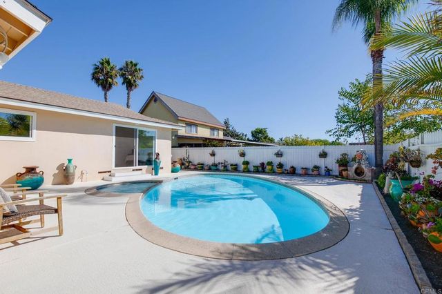 1519 Kurtz Street, Oceanside, CA 92054