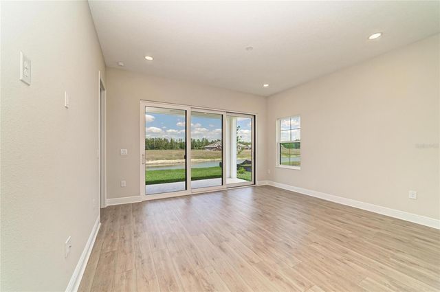 35517 STABLETON LANE, Zephyrhills, FL 33541