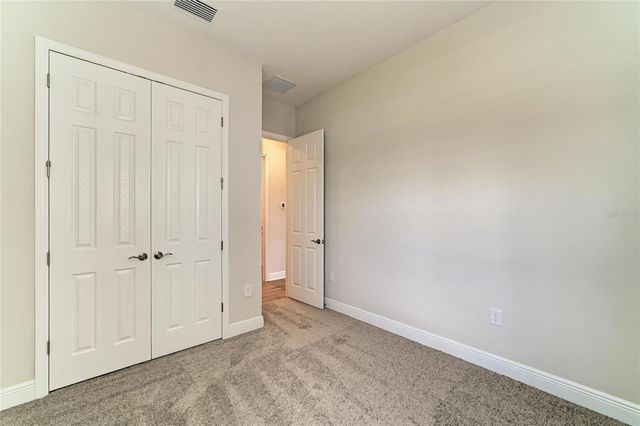 35517 STABLETON LANE, Zephyrhills, FL 33541