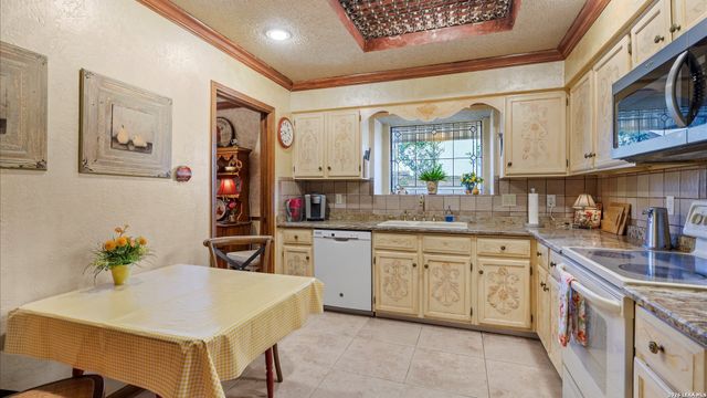 5820 Archwood, San Antonio, TX 78239