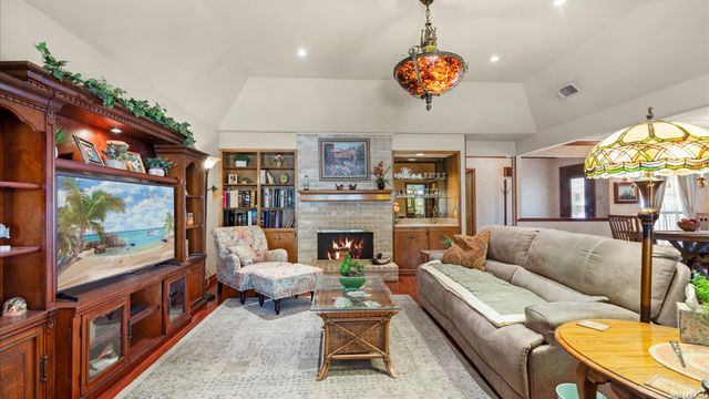 5820 Archwood, San Antonio, TX 78239