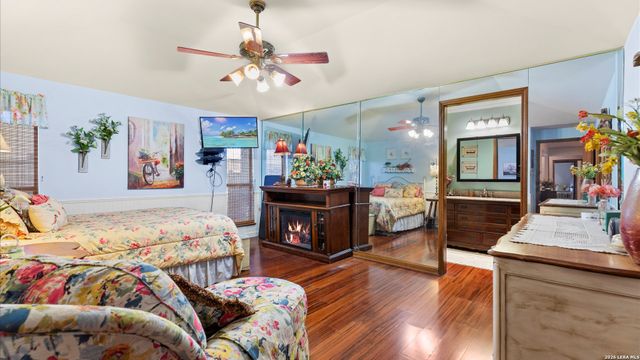 5820 Archwood, San Antonio, TX 78239