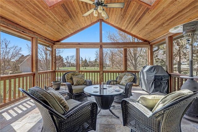 16930 Grandview Street, Overland Park, KS 66085