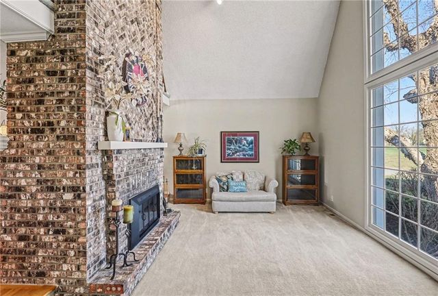 16930 Grandview Street, Overland Park, KS 66085