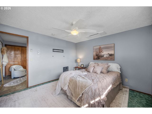 3917 LIEDTKE Way, Washougal, WA 98671