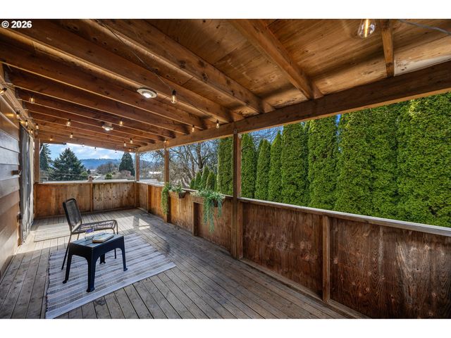 3917 LIEDTKE Way, Washougal, WA 98671