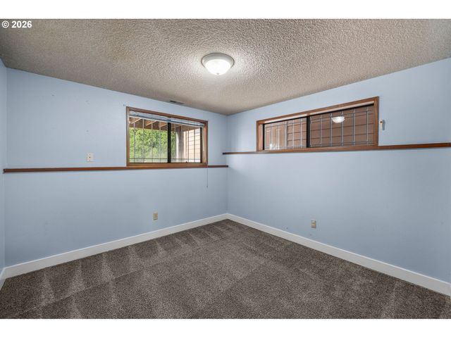 3917 LIEDTKE Way, Washougal, WA 98671