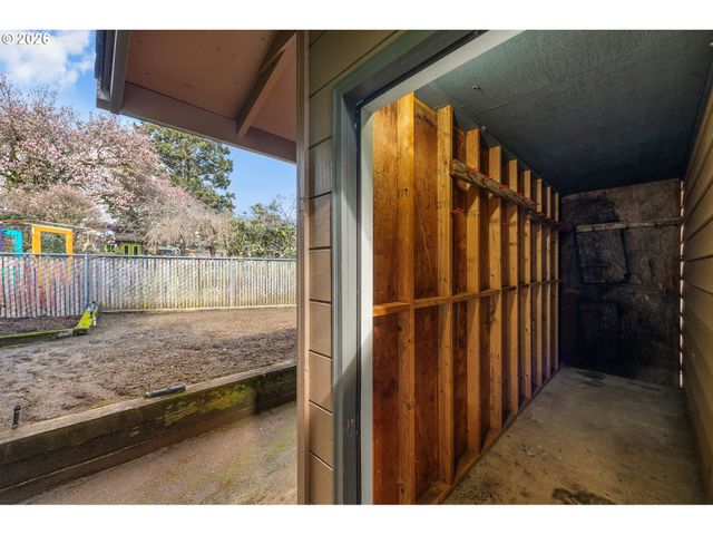 3917 LIEDTKE Way, Washougal, WA 98671