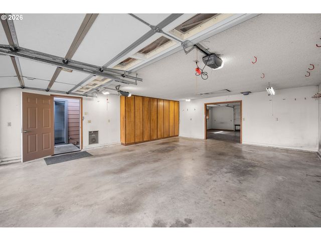 3917 LIEDTKE Way, Washougal, WA 98671