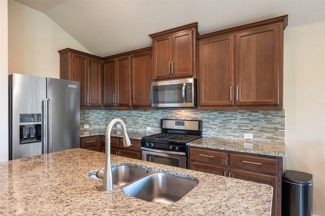 8113 Cannon CT, Lago Vista, TX 78645