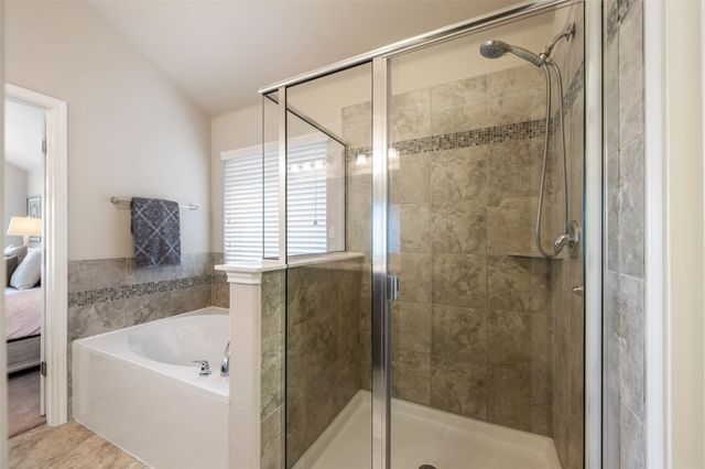 8113 Cannon CT, Lago Vista, TX 78645