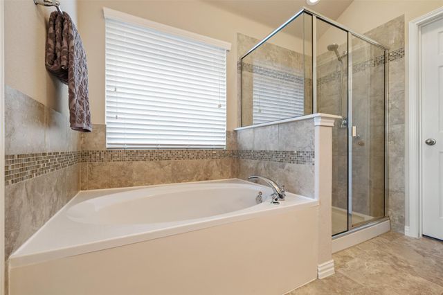 8113 Cannon CT, Lago Vista, TX 78645