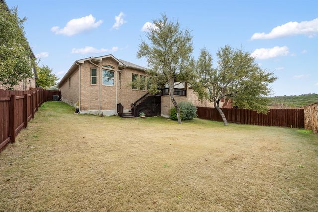 8113 Cannon CT, Lago Vista, TX 78645
