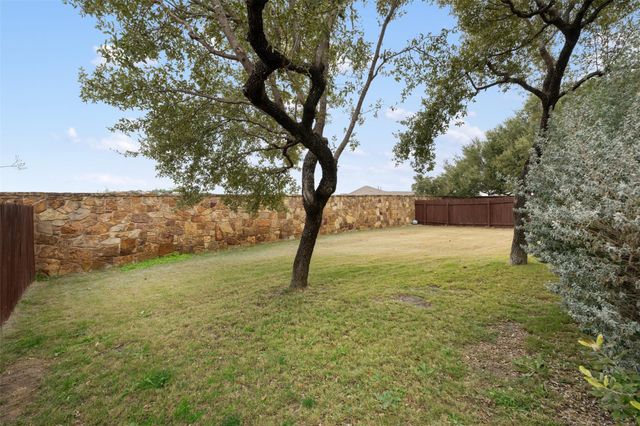 8113 Cannon CT, Lago Vista, TX 78645