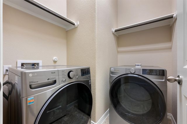 8113 Cannon CT, Lago Vista, TX 78645