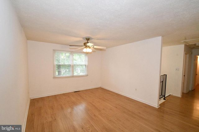 19107 PERRY ST, Triangle, VA 22172