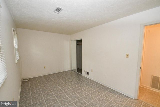 19107 PERRY ST, Triangle, VA 22172