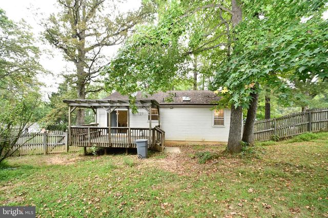 19107 PERRY ST, Triangle, VA 22172
