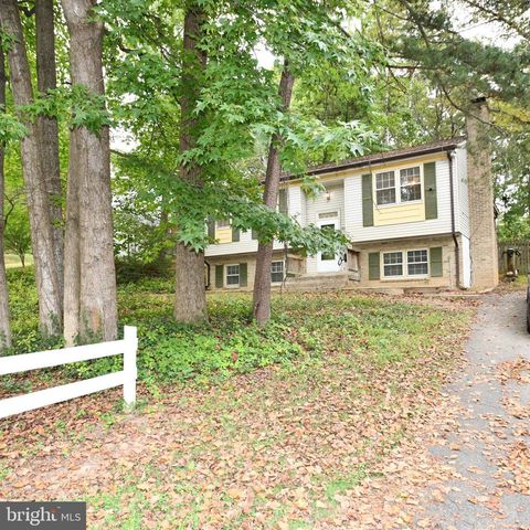 19107 PERRY ST, Triangle, VA 22172