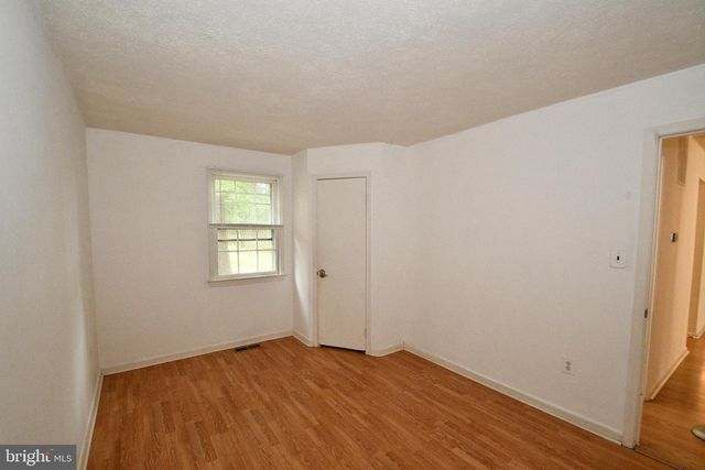 19107 PERRY ST, Triangle, VA 22172