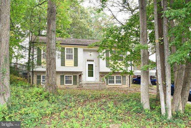 19107 PERRY ST, Triangle, VA 22172