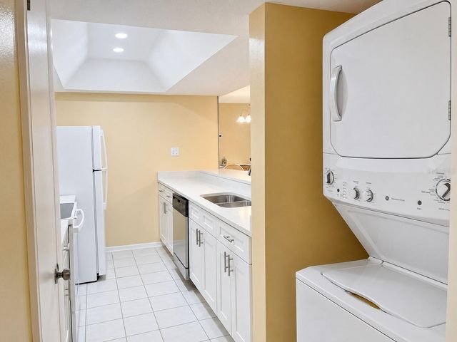 450 S GULFVIEW BOULEVARD 708, Clearwater Beach, FL 33767