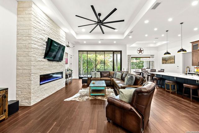 721 Timber Bluff, San Antonio, TX 78253