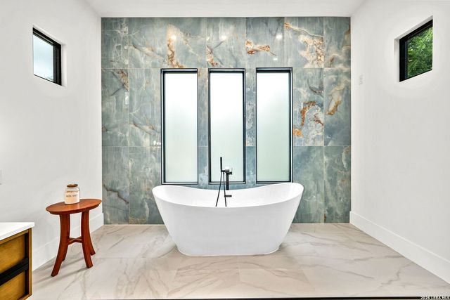 721 Timber Bluff, San Antonio, TX 78253