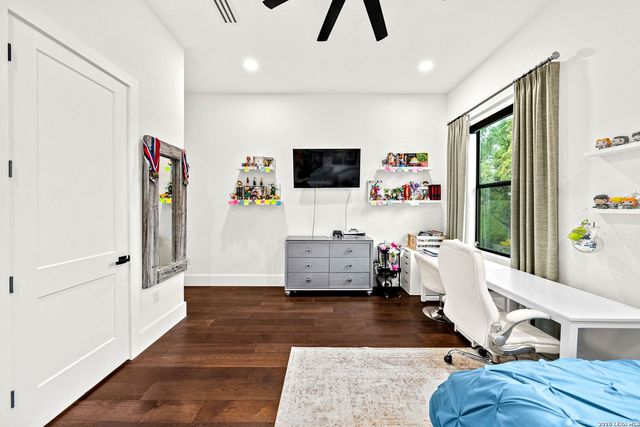 721 Timber Bluff, San Antonio, TX 78253