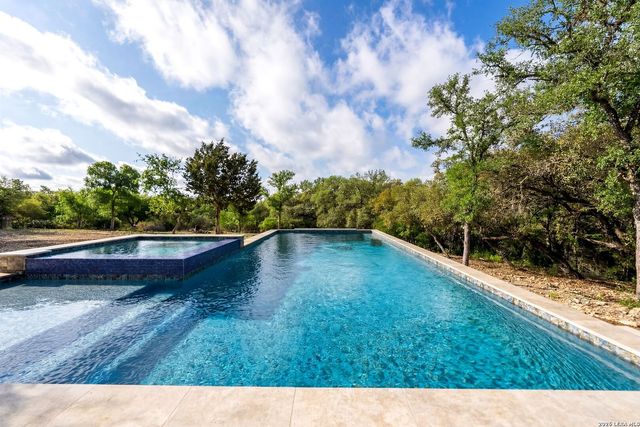 721 Timber Bluff, San Antonio, TX 78253