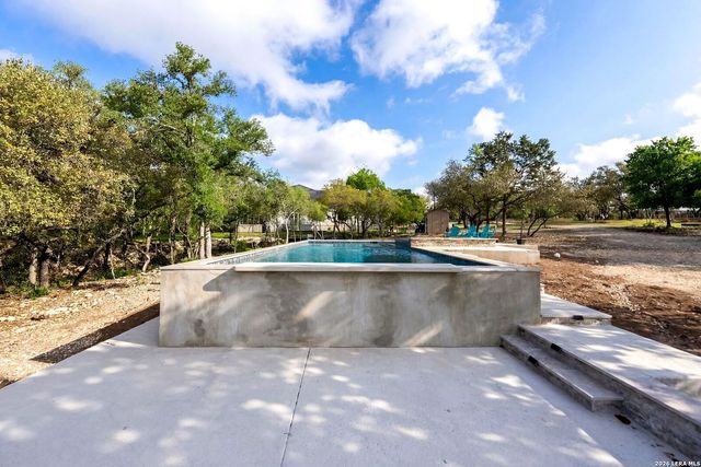 721 Timber Bluff, San Antonio, TX 78253