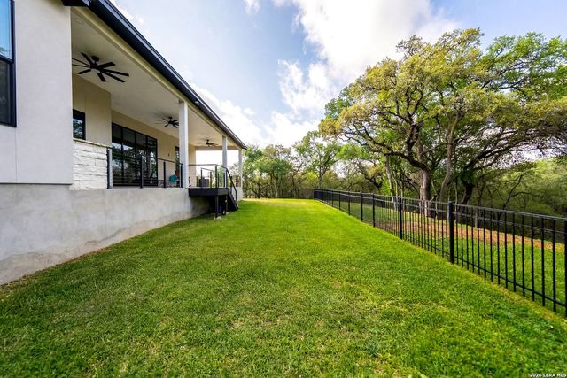 721 Timber Bluff, San Antonio, TX 78253