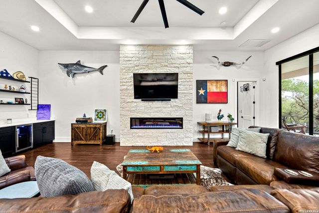 721 Timber Bluff, San Antonio, TX 78253