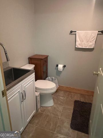 8275 Pea Ridge Road, Cornelia, GA 30531