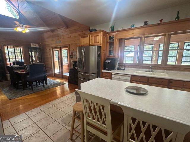 8275 Pea Ridge Road, Cornelia, GA 30531