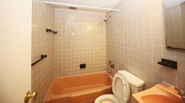 414 Market Street 12, Boston, MA 02135