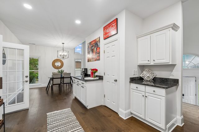 2920 Stewart Campbell Pt, Thompsons Station, TN 37179