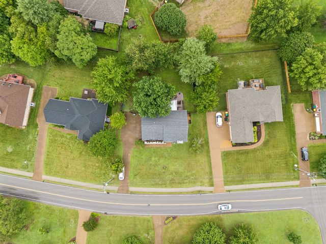 2920 Stewart Campbell Pt, Thompsons Station, TN 37179