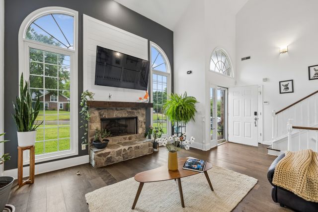 2920 Stewart Campbell Pt, Thompsons Station, TN 37179