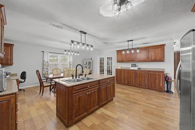 6325 SE SARAH LANE, New Port Richey, FL 34653